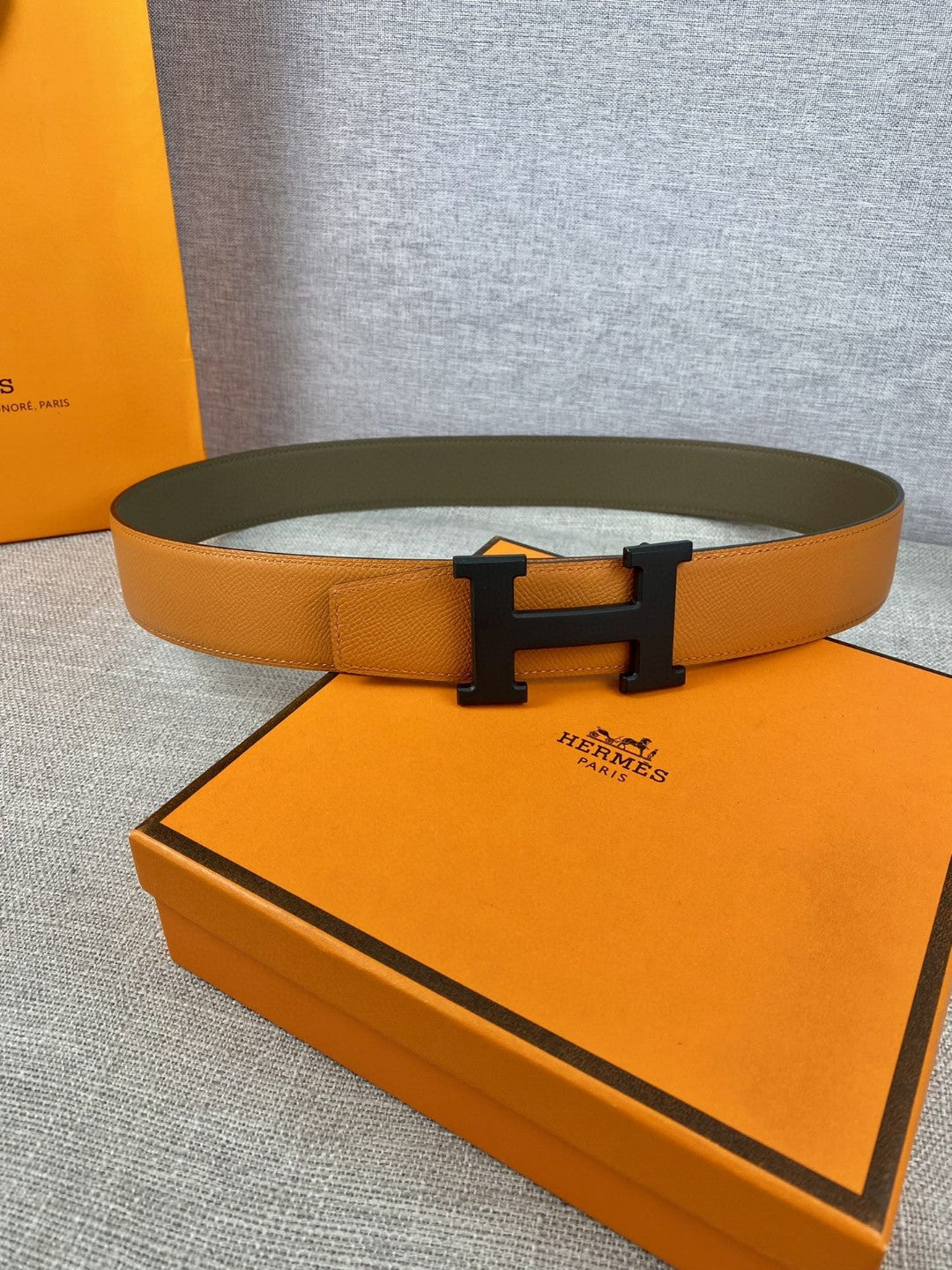 Hermes H074562CUZ3 Constance belt buckle & Reversible leather strap 38 mm H990046 - '--Please Select-- - View 1