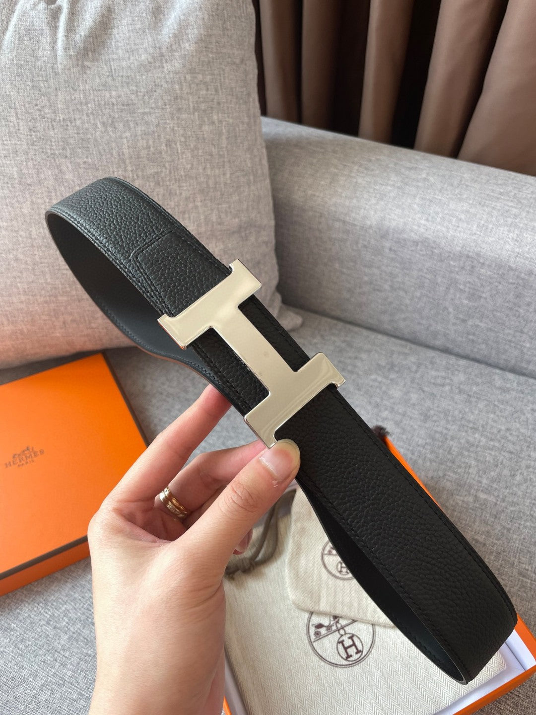Hermes H074562CUZ3 Constance belt buckle & Reversible leather strap 38 mm H990027