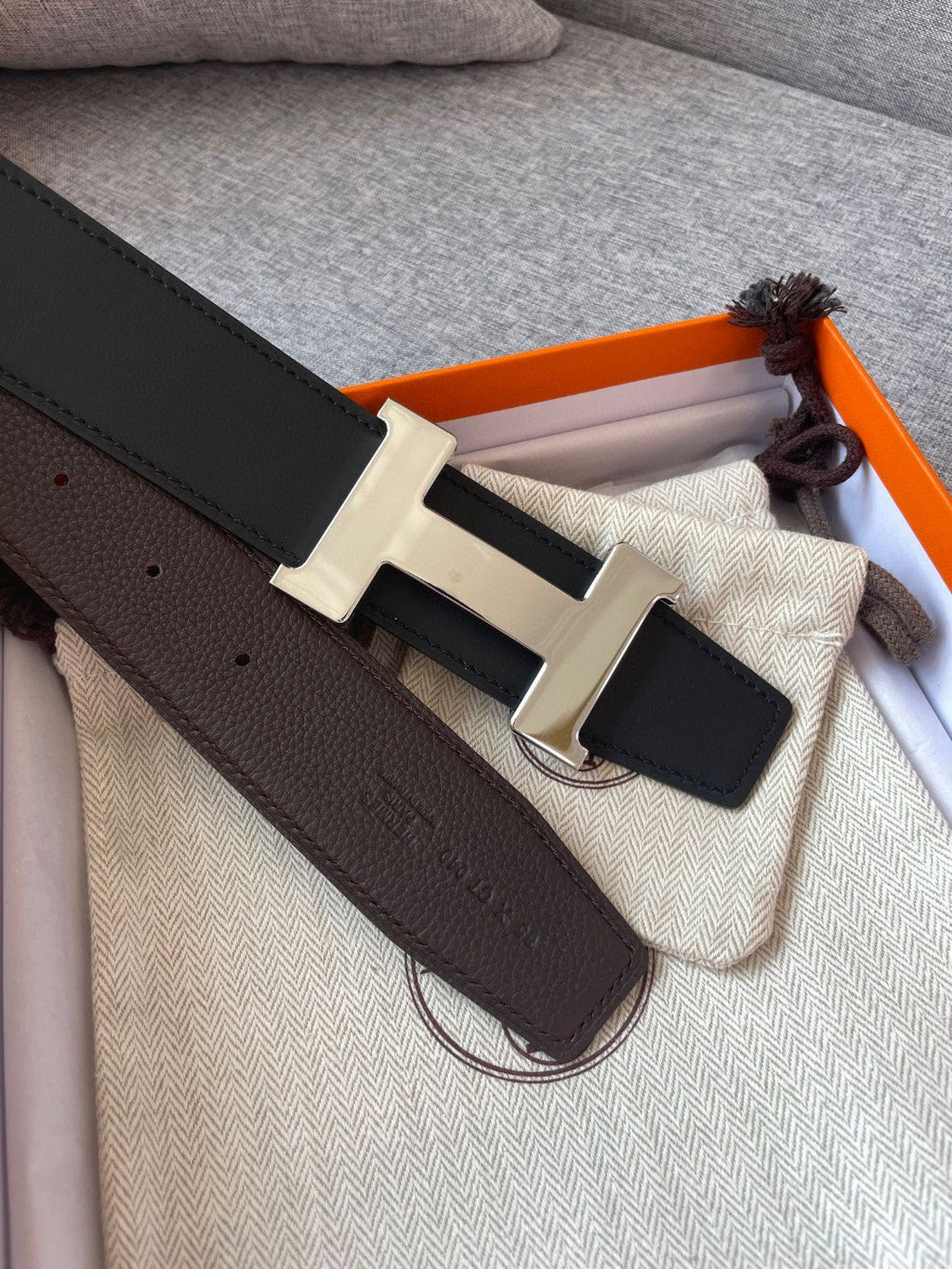 Hermes H074562CUZ3 Constance belt buckle & Reversible leather strap 38 mm H990029