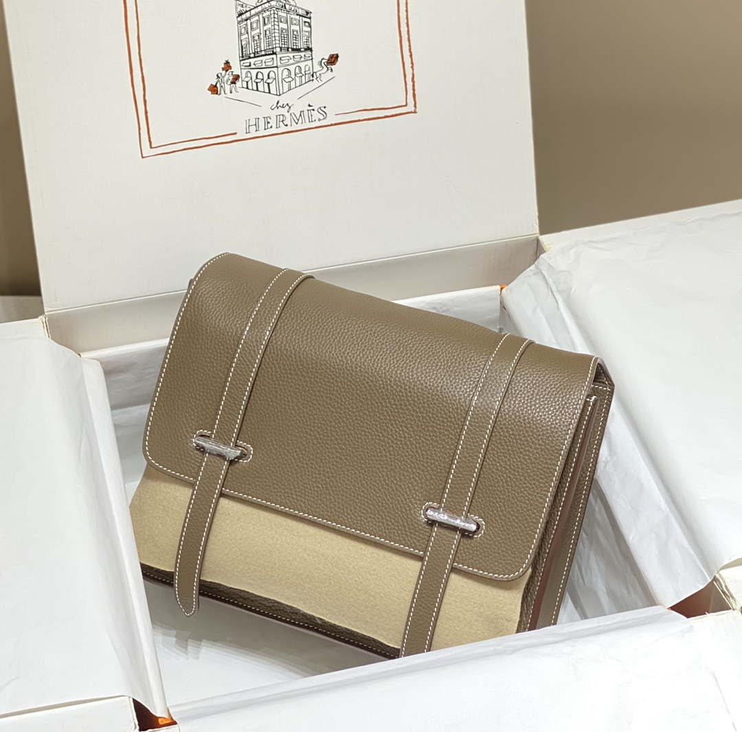 Hermes H074774CK37 Steve light messenger bag 34cm Elephant gray - Default Title - View 1