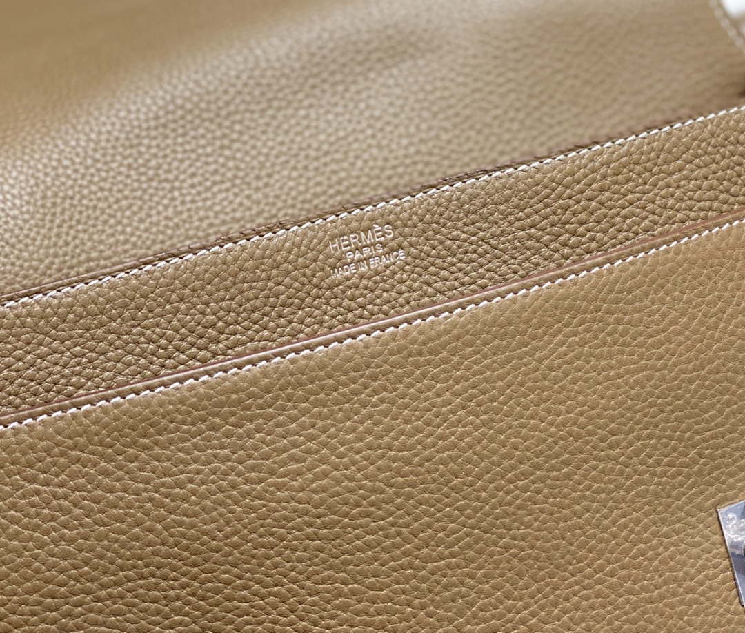 Hermes H074774CK37 Steve light messenger bag 34cm Elephant gray