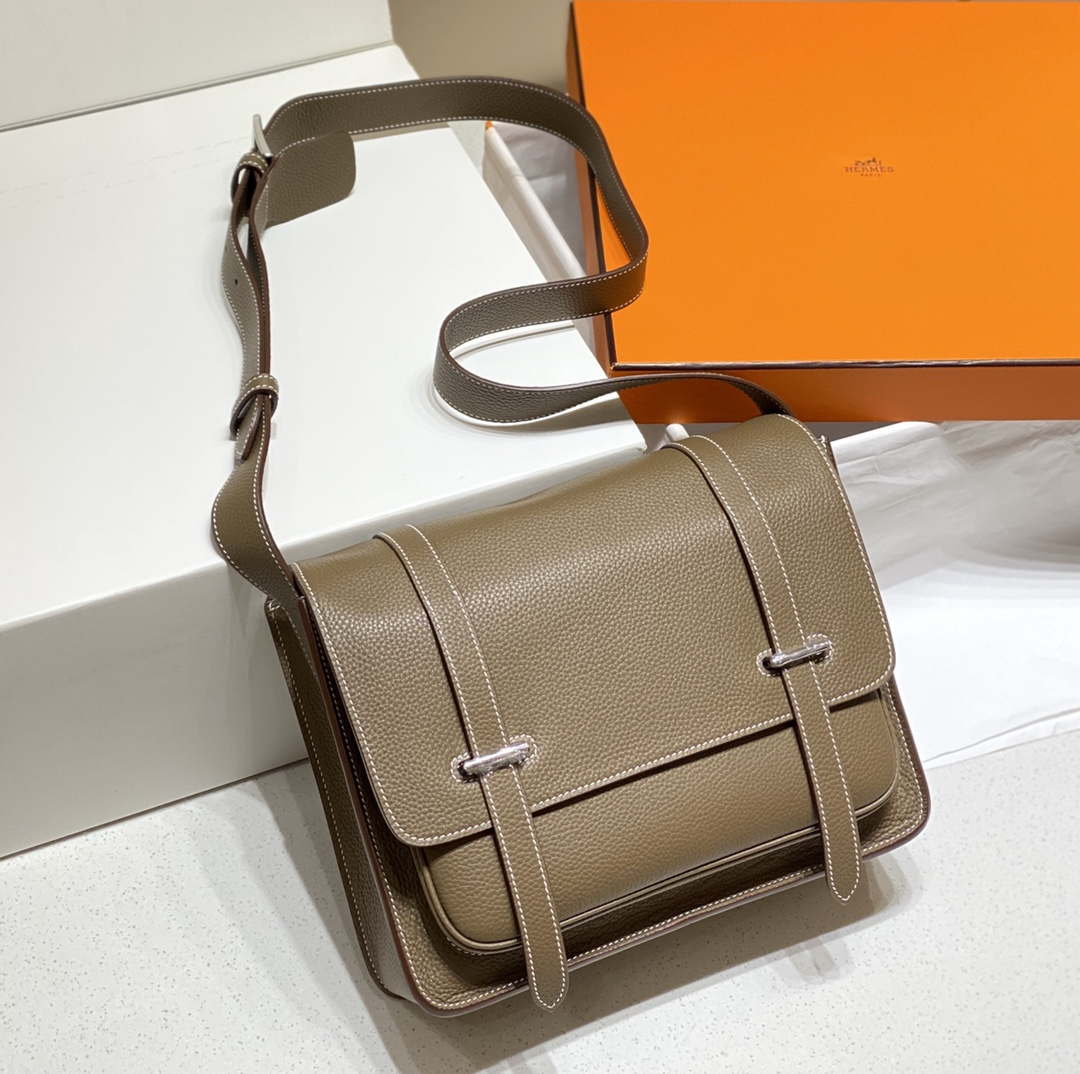 Hermes H074774CK37 Steve light messenger bag 34cm Elephant gray