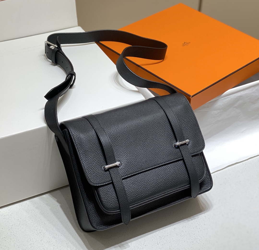 Hermes H074774CK37 Steve light messenger bag Black - Default Title - View 8