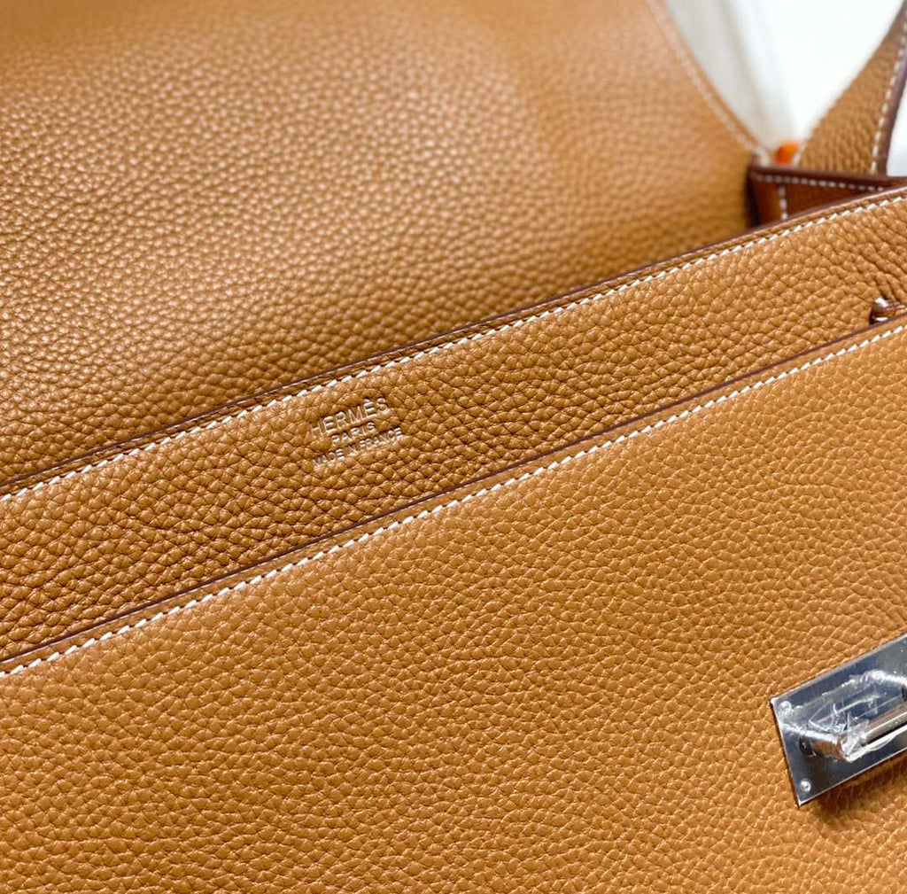 Hermes H074774CK37 Steve light messenger bag Brown