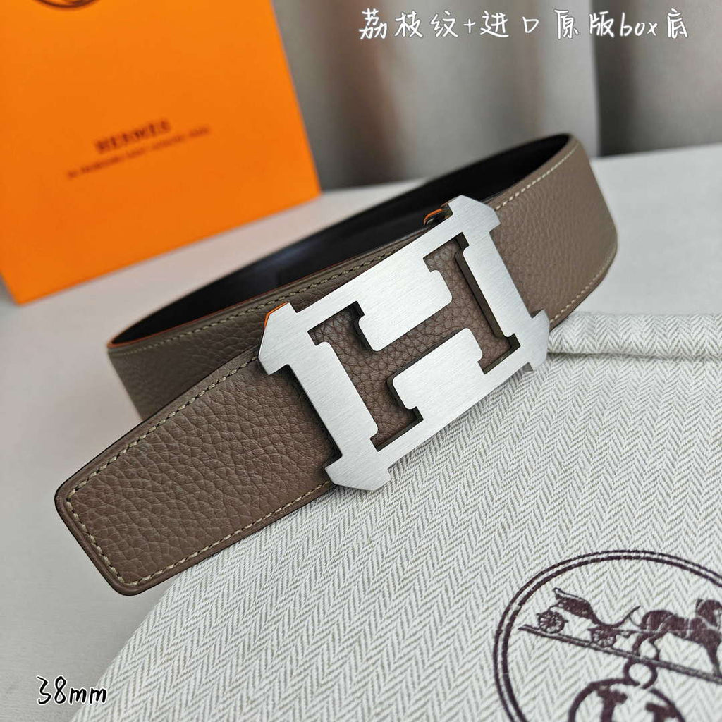 Hermes H077971CAVG085 H belt buckle & Reversible leather strap 38 mm H88025