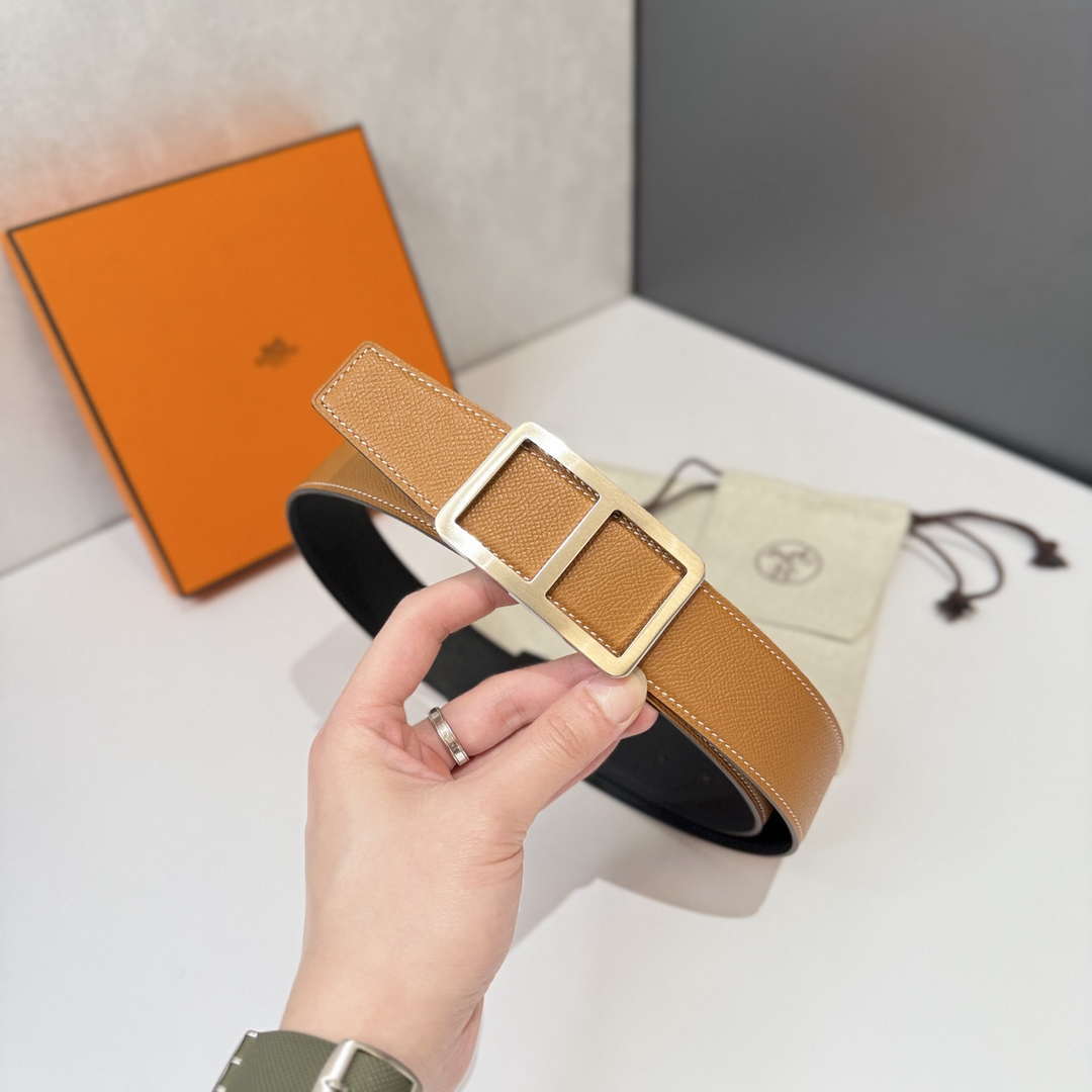 Hermes H077973CK2Z090 Needle buckle & leather strap 38 mm H88052