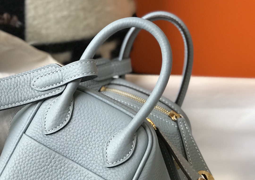 Hermes H079086 Lindy Mini Bag 19cm H231920 - Default Title - View 7