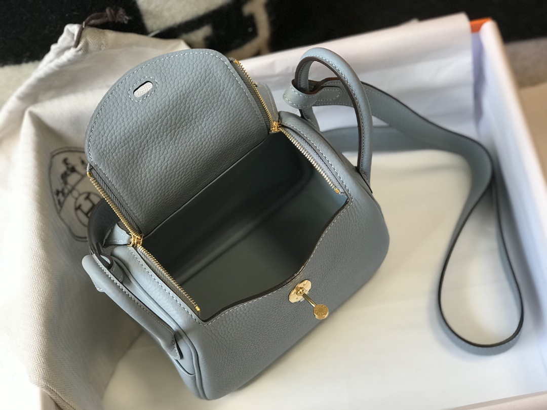 Hermes H079086 Lindy Mini Bag 19cm H231920 - Default Title - View 9