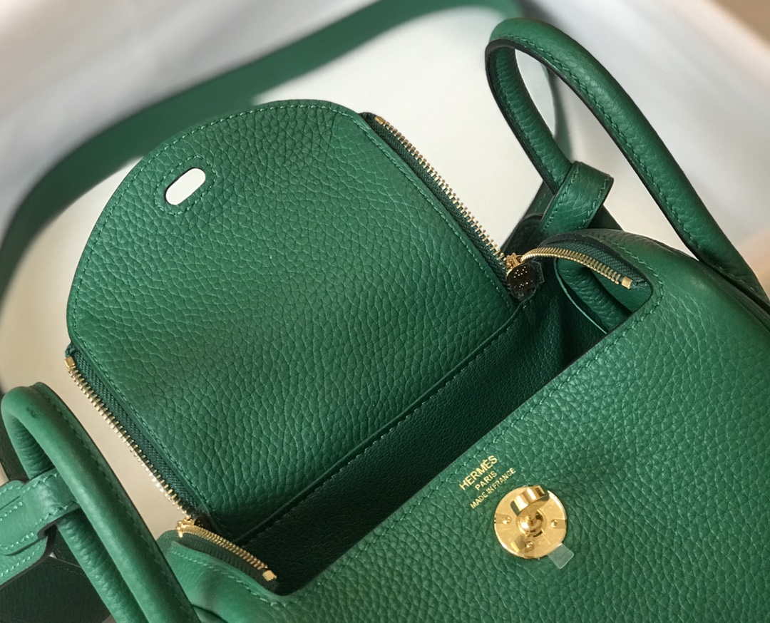 Hermes H079086 Lindy Mini Bag 19cm H231922 - Default Title - View 7