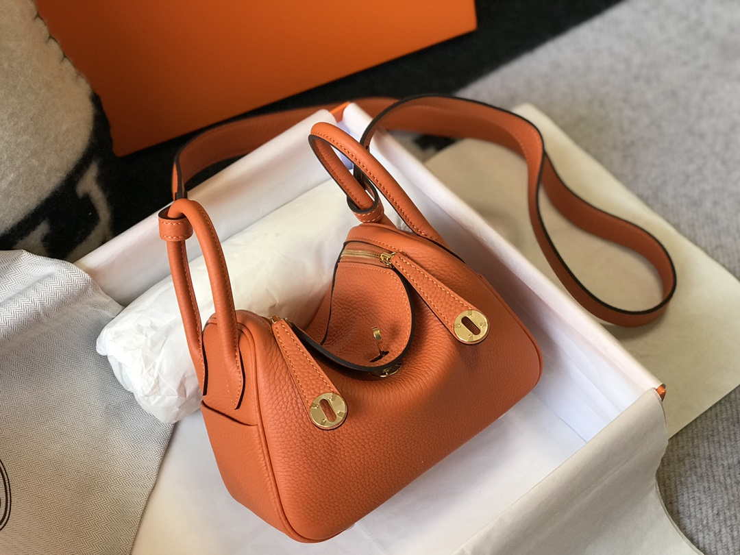 Hermes H079086 Lindy Mini Bag 19cm H231924 - Default Title - View 3