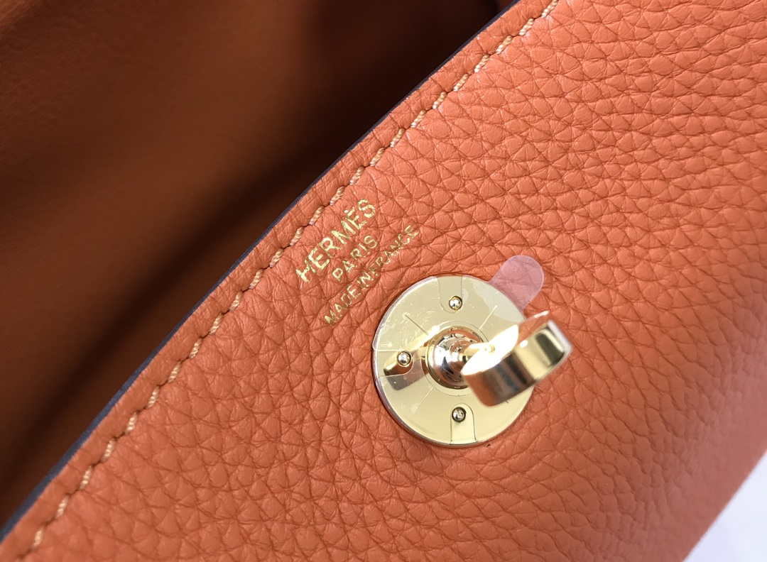 Hermes H079086 Lindy Mini Bag 19cm H231924 - Default Title - View 7