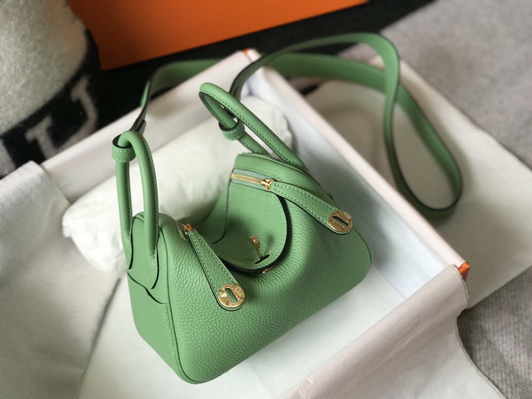Hermes H079086 Lindy Mini Bag 19cm H231925