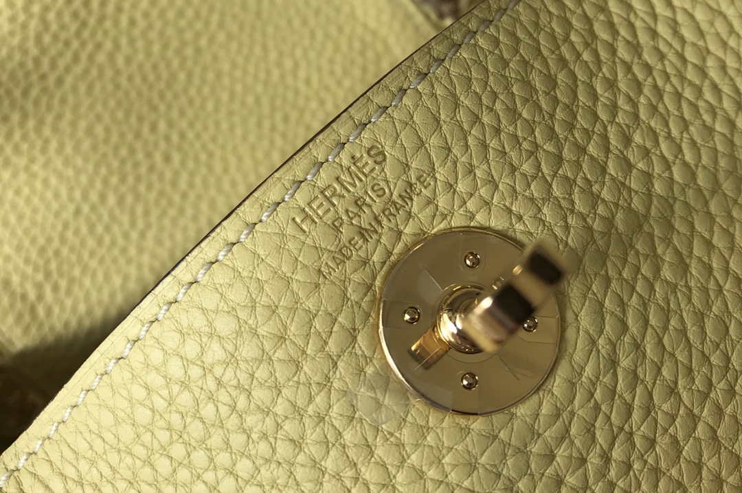 Hermes H079086 Lindy Mini Bag 19cm H231929