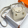 Hermes H079086 Lindy Mini Bag 19cm H231931 - Default Title - View 1
