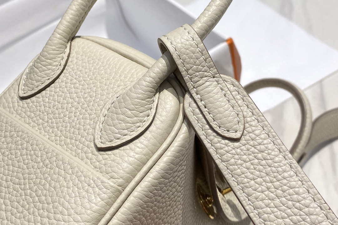Hermes H079086 Lindy Mini Bag 19cm H231931