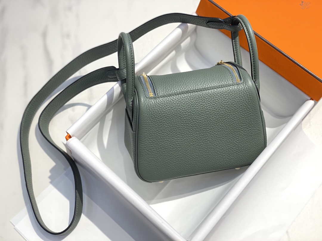 Hermes H079086 Lindy Mini Bag 19cm H231932 - Default Title - View 2