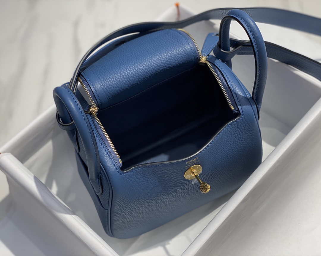 Hermes H079086 Lindy Mini Bag 19cm H231933 - Default Title - View 9