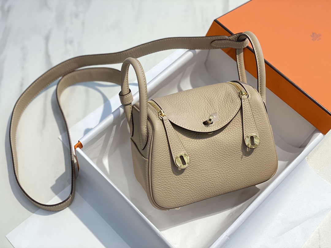 Hermes H079086 Lindy Mini Bag 19cm H231935 - Default Title - View 1