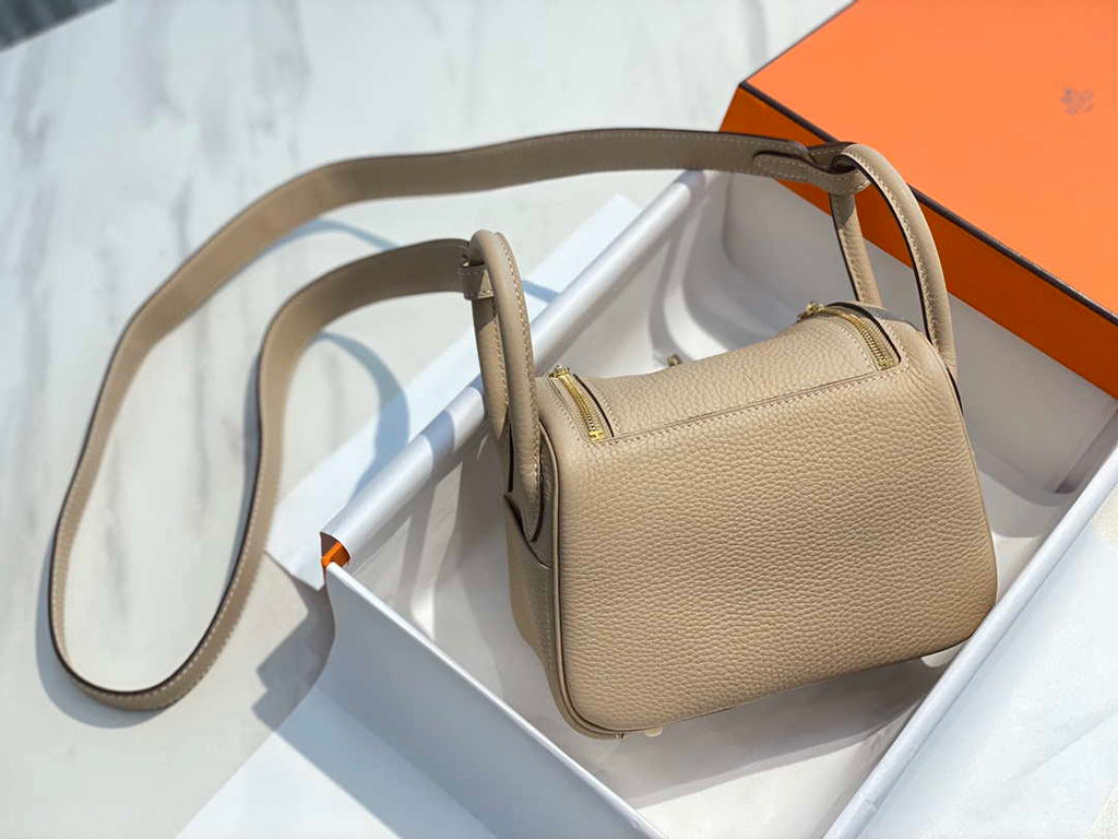 Hermes H079086 Lindy Mini Bag 19cm H231935