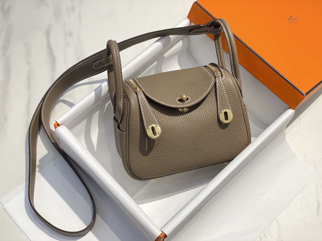Hermes H079086 Lindy Mini Bag 19cm H231936 - Default Title - View 1