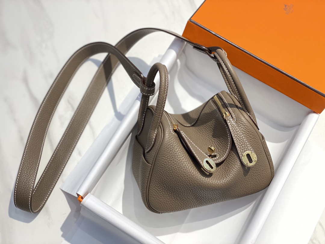 Hermes H079086 Lindy Mini Bag 19cm H231936 - Default Title - View 3