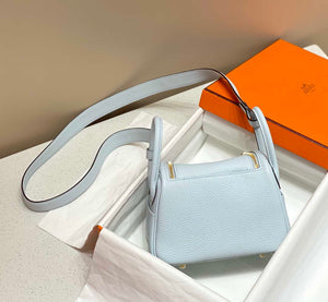 Hermes H079086CK18 Lindy Mini Bag 19cm Semi-manual H231901 - Default Title - View 2