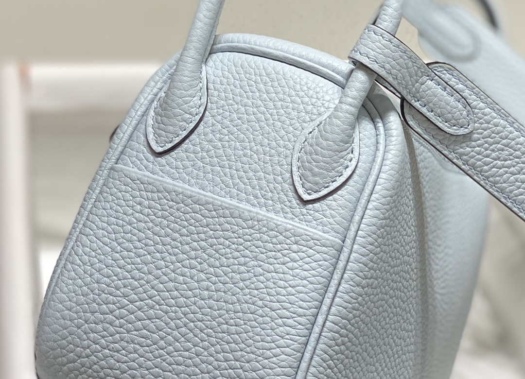 Hermes H079086CK18 Lindy Mini Bag 19cm Semi-manual H231901 - Default Title - View 6