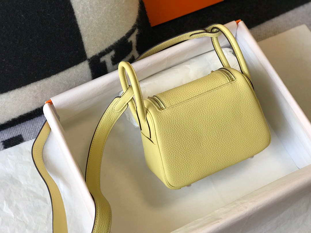 Hermes H079086CK18 Lindy Mini Bag 19cm Semi-manual H231902