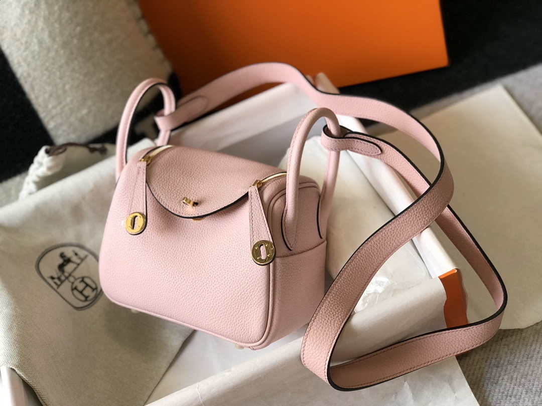 Hermes H079086CK18 Lindy Mini Bag 19cm Semi-manual H231903 - Default Title - View 1