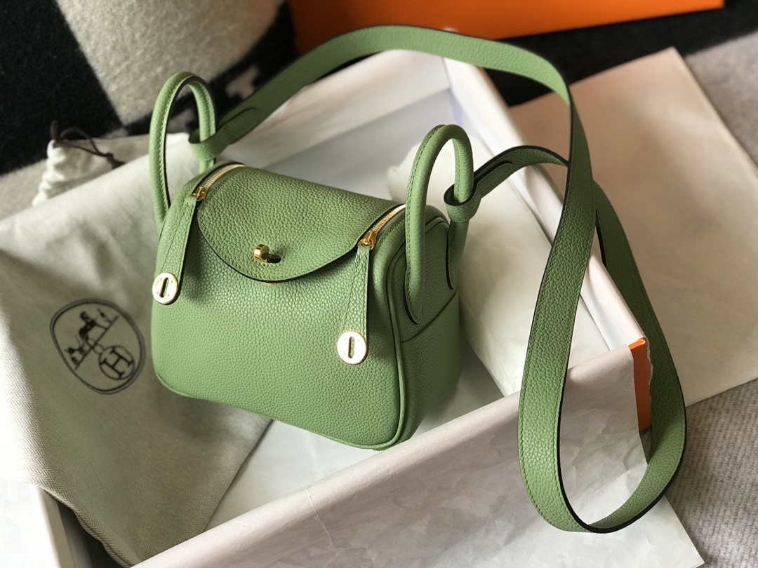 Hermes H079086CK18 Lindy Mini Bag 19cm Semi-manual H231904 - Default Title - View 2
