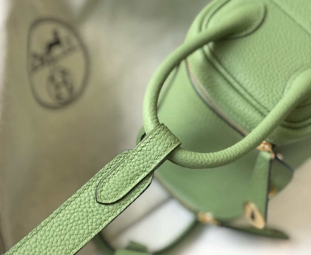 Hermes H079086CK18 Lindy Mini Bag 19cm Semi-manual H231904 - Default Title - View 6