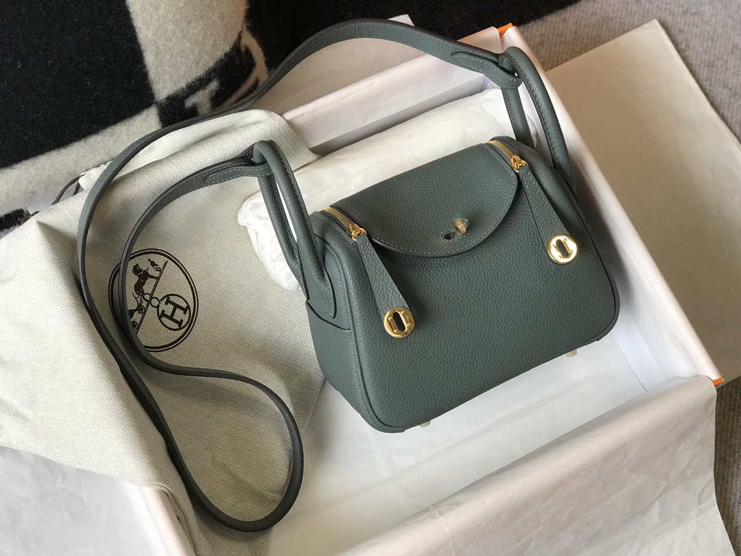 Hermes H079086CK18 Lindy Mini Bag 19cm Semi-manual H231905 - Default Title - View 4