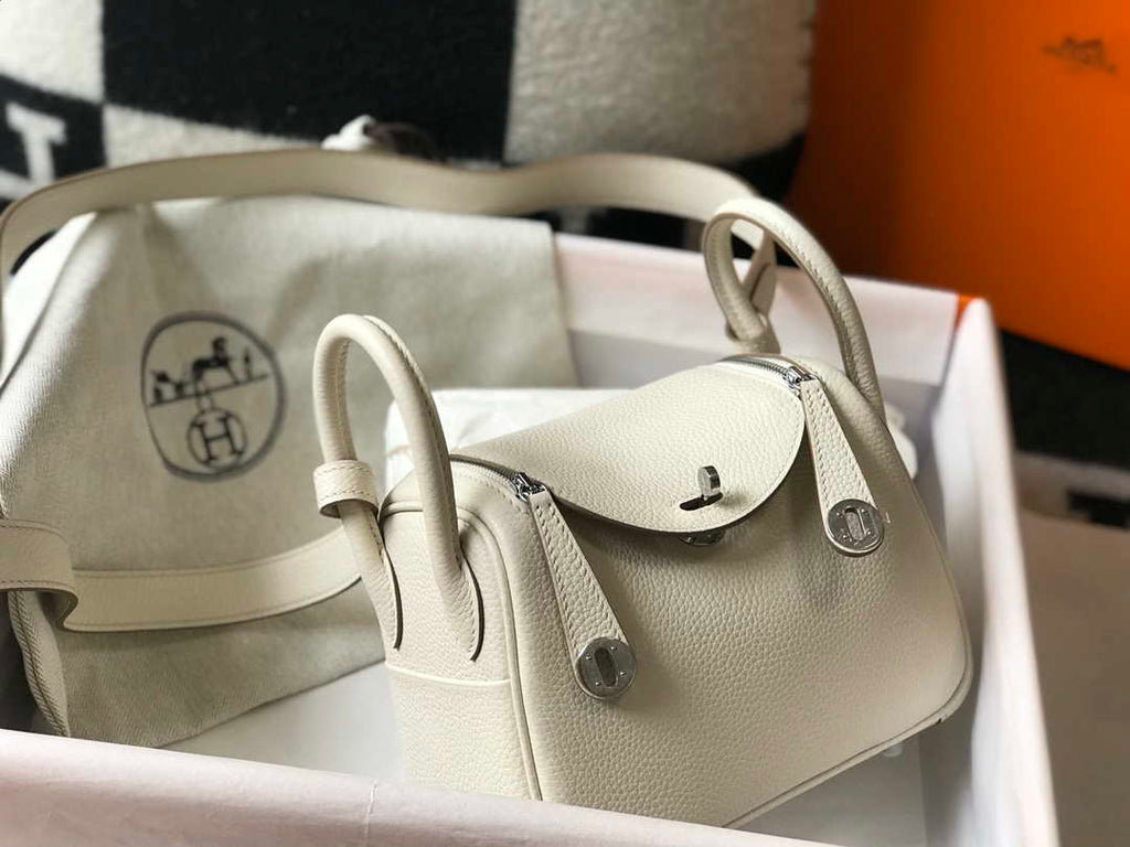 Hermes H079086CK18 Lindy Mini Bag 19cm Semi-manual H231906
