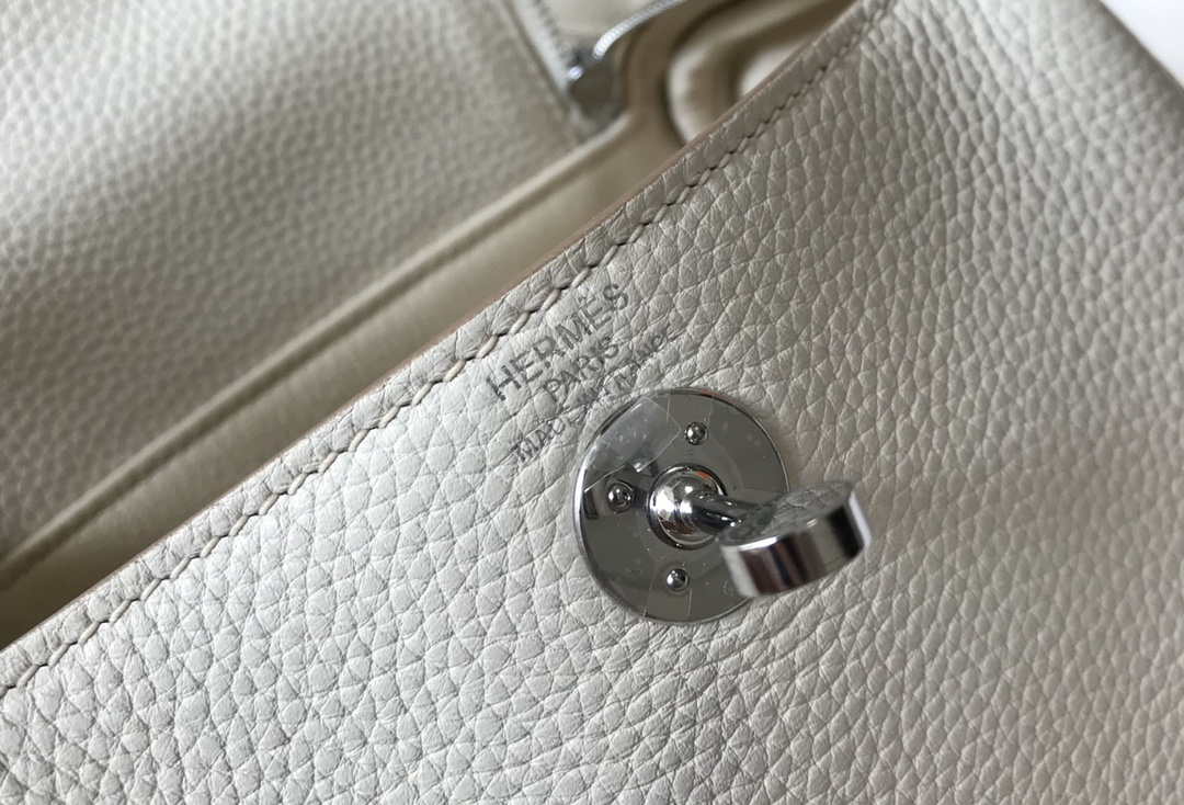 Hermes H079086CK18 Lindy Mini Bag 19cm Semi-manual H231906