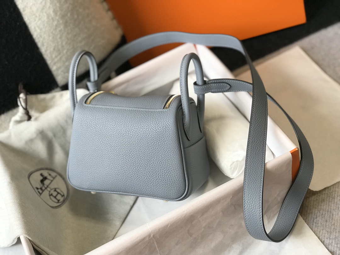 Hermes H079086CK18 Lindy Mini Bag 19cm Semi-manual H231909 - Default Title - View 2