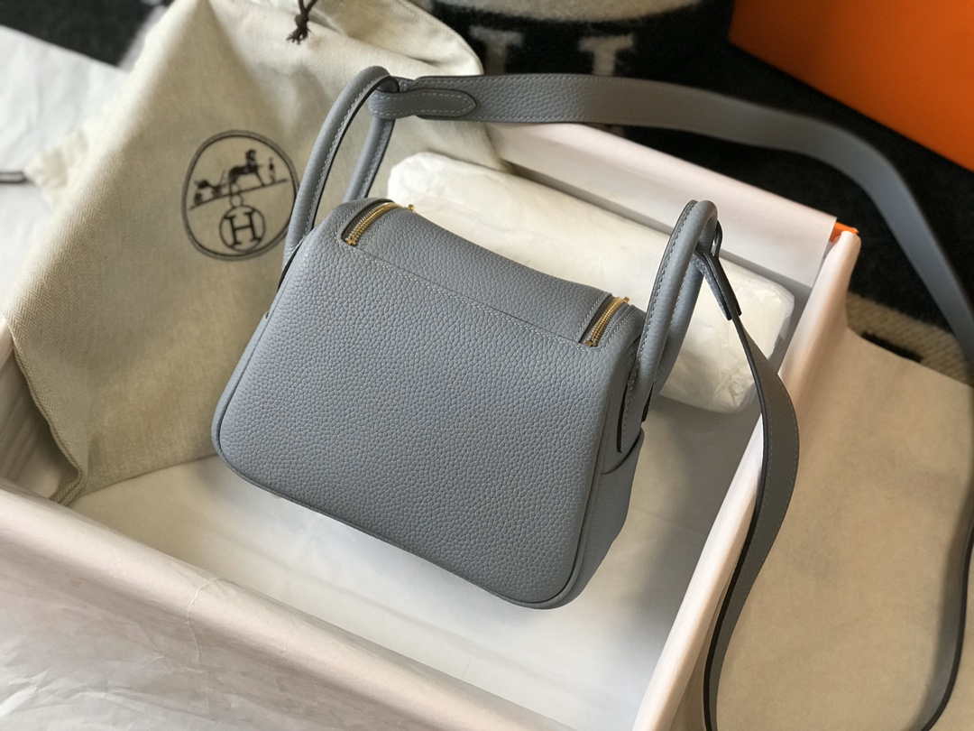 Hermes H079086CK18 Lindy Mini Bag 19cm Semi-manual H231909 - Default Title - View 5