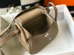 Hermes H079086CK18 Lindy Mini Bag 19cm Semi-manual H231910 - Default Title - View 9