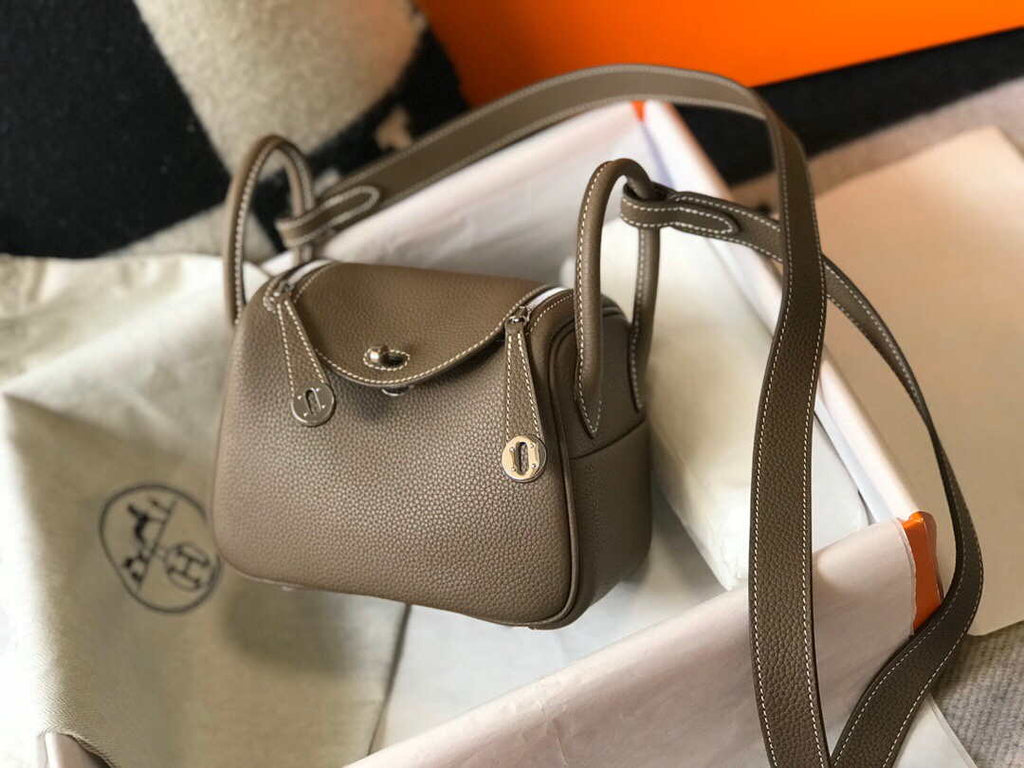 Hermes H079086CK18 Lindy Mini Bag 19cm Semi-manual H231911