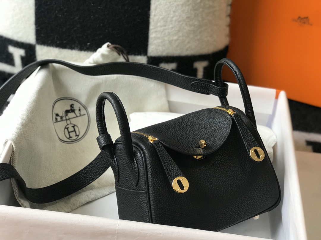 Hermes H079086CK18 Lindy Mini Bag 19cm Semi-manual H231912 - Default Title - View 3