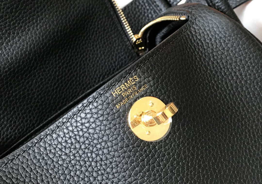 Hermes H079086CK18 Lindy Mini Bag 19cm Semi-manual H231912 - Default Title - View 7