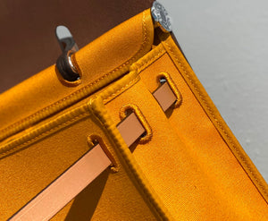 Hermes H082835CKAC Herbag Zip 31 Bag in Black Hunter Leather and Canvas H60037 - Default Title - View 5