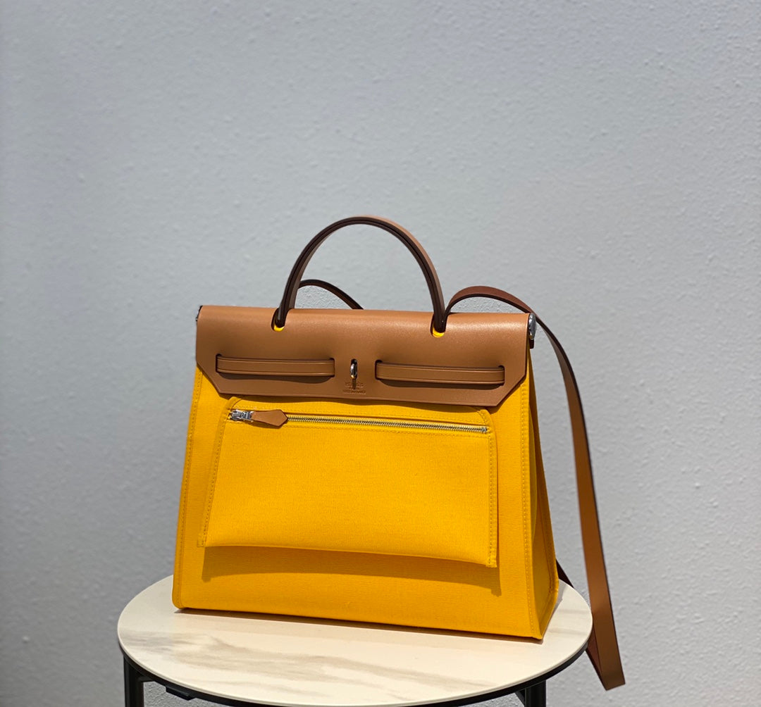Hermes H082835CKAC Herbag Zip 31 Bag in Black Hunter Leather and Canvas H60042 - Default Title - View 2