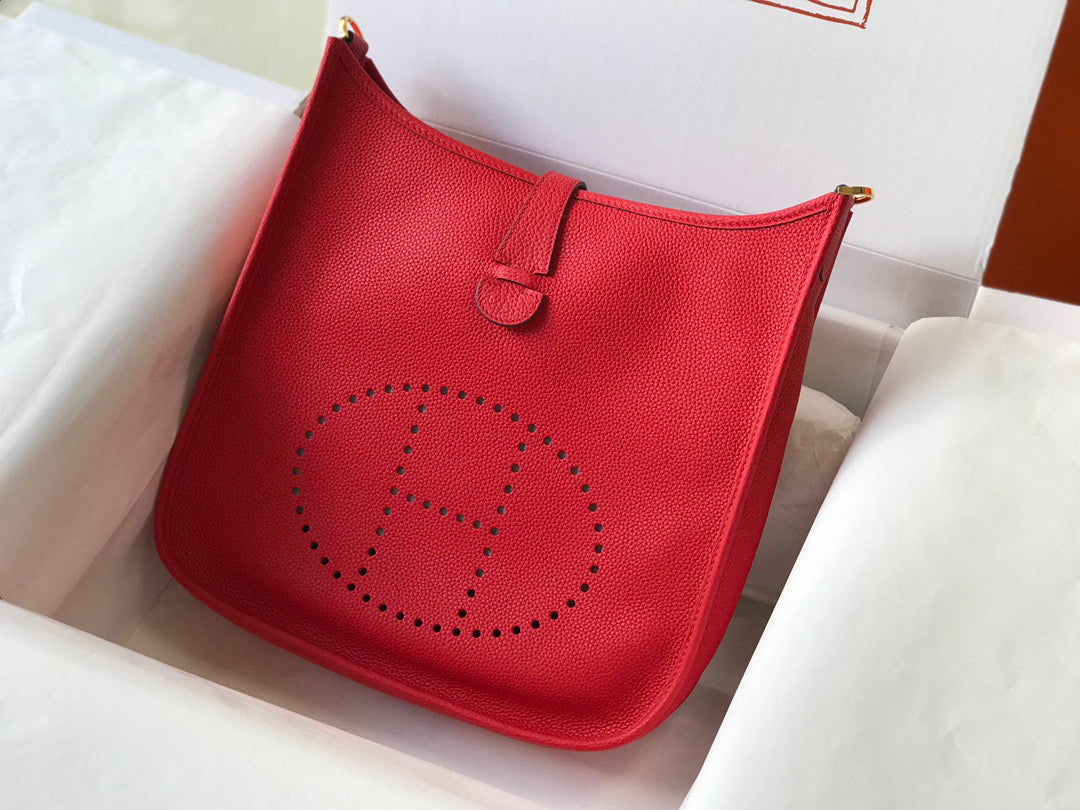 Hermes H083434 Evelyne III 29 bag Shoulder Bag 203877 Red