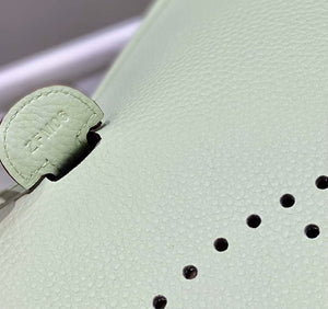 Hermes H083435 Evelyne III 29 Shoulder Bag Silver Hardware Light Green - Default Title - View 8