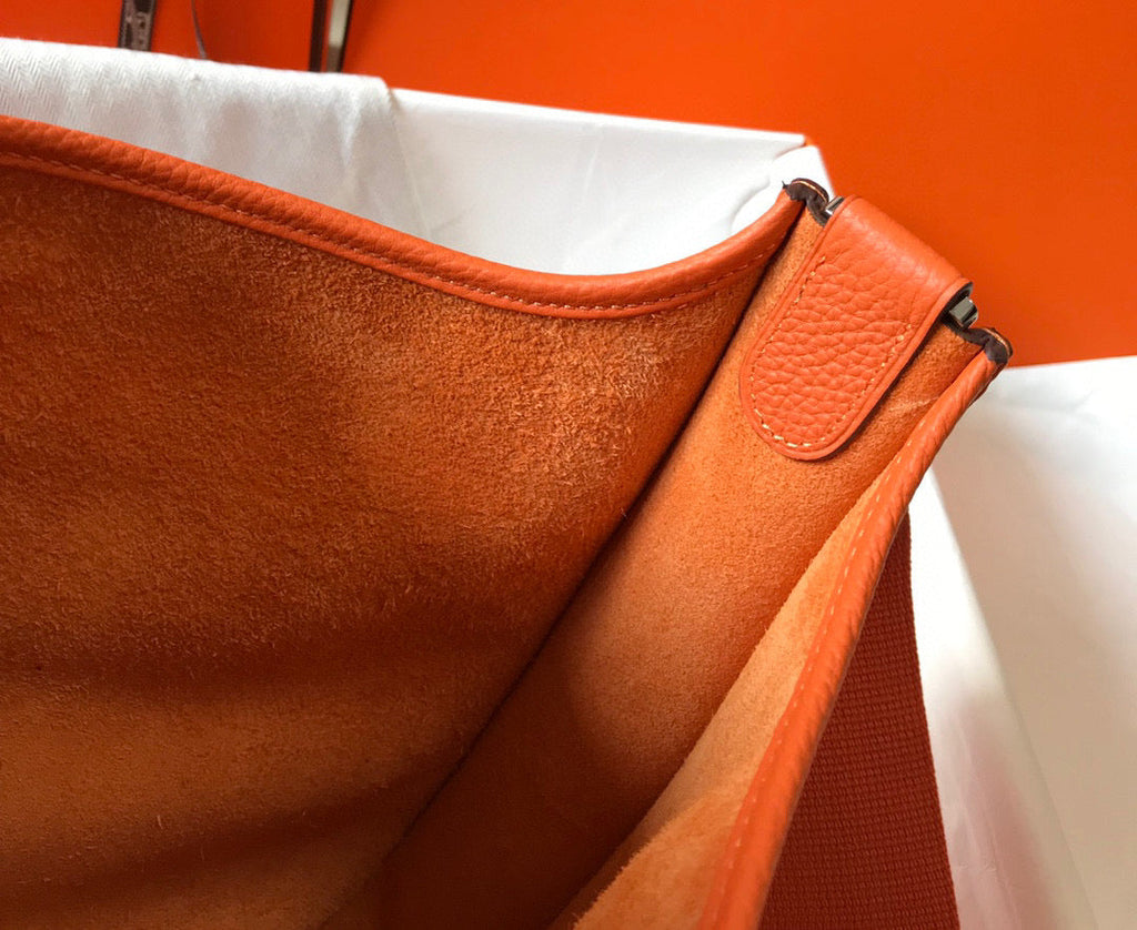 Hermes H083435 Evelyne III 29 Shoulder Bag Silver Hardware Orange