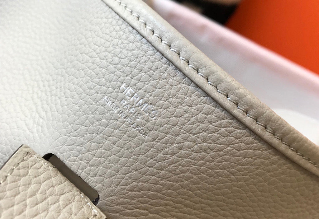 Hermes H083435 Evelyne III 29 Shoulder Bag Silver Hardware White Gray