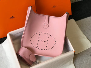 Hermes H083435 Evelyne III 29 Shoulder Bag Silver Hardware Pink - Default Title - View 4