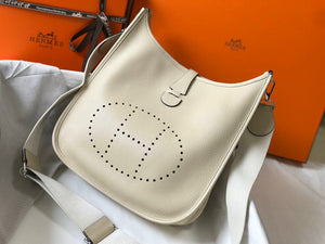 Hermes H083435 Evelyne III 29 Shoulder Bag Silver Hardware Beige - Default Title - View 1