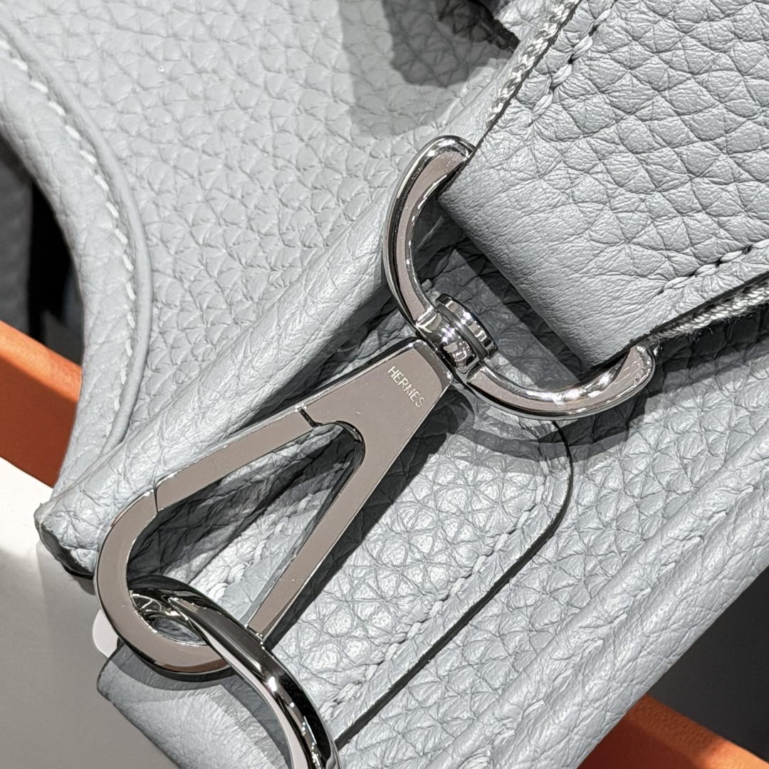 Hermes H083445 Evelyne 23  Clemence Leather Tc cow leather  Shoulder Bag