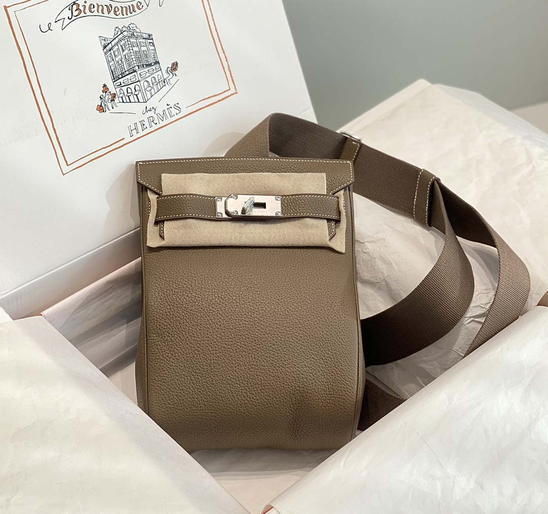 Hermes H083591CK89 Hac a Dos GM backpack Elephant gray - Default Title - View 1